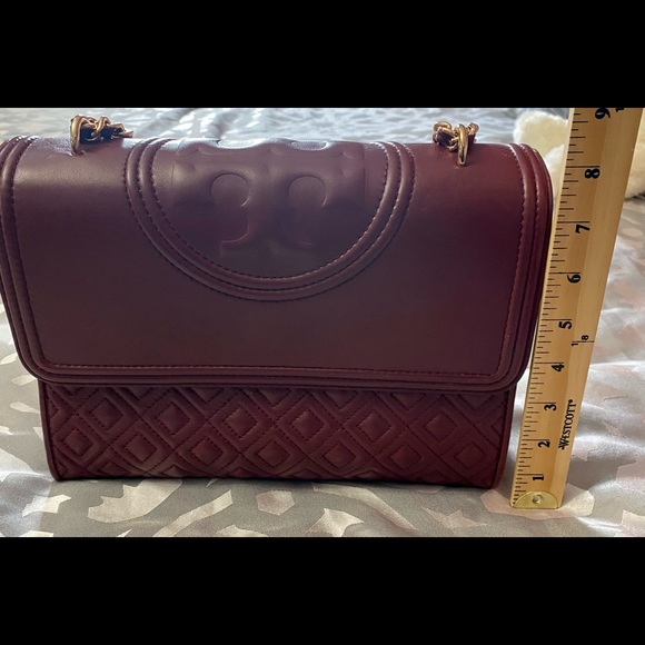 Tory Burch Fleming Convertible Shoulder Bag - Picture 8 of 8